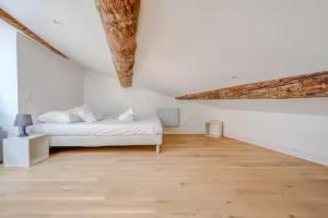 Superbe appartement au dernier étage avec terrasse