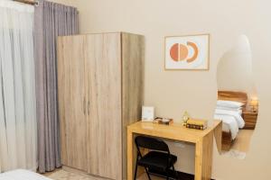 Lily One Bedroom in Masaki