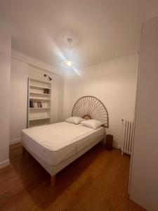 Beautiful Apt 3BR-6P-Paris 17th-Arc de Triomphe
