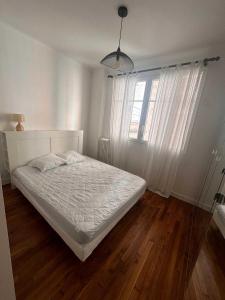 Beautiful Apt 3BR-6P-Paris 17th-Arc de Triomphe