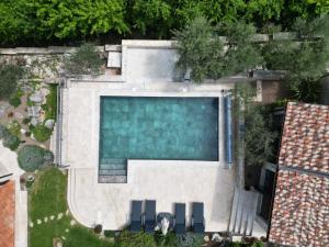 Villa ARtIEN for 8 people with 32m2 private pool & pet friendly
