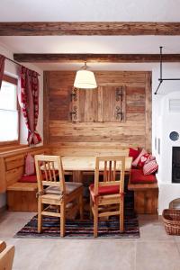 Skihütten LANG auf 1700 m in Hochkrimml, Zillertal Arena