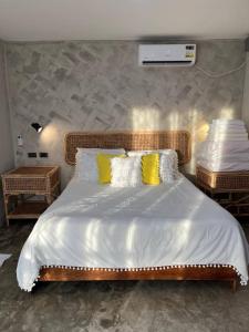 Tubajon Cliffside Villa