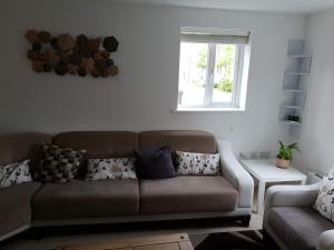 Charming Bicester Retreat Near Oxford & Cotswolds