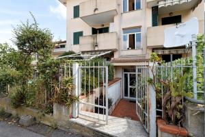 Superior One-Bedroom Apartment with Balcony