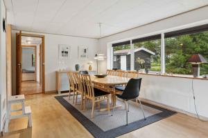 Charming Holiday Home In Marielyst