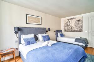 UrbanFlat 131 - Amazing apartment in the center of Paris