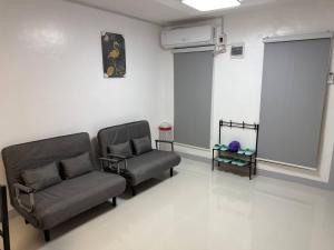 Buddys, Fully Airconditioned