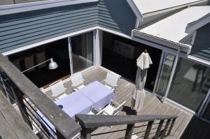 Main beachfront house Halleluja II, Buffalo Bay