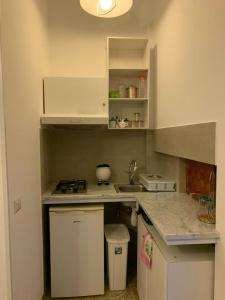 ROXYANTO MARADONA aPARTMENT