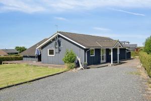 Spacious Holiday Home Near Fjord & Beach