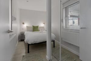 Exeter Escape - City Centre Apartment- Short Stays UK Ltd
