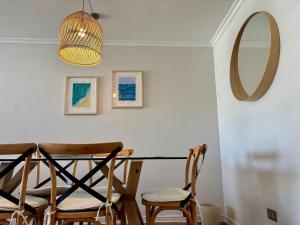 Amplio depto frente a la playa y San Martin