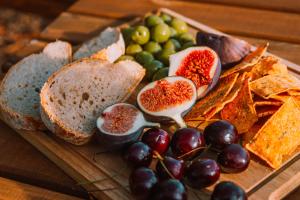 Secluded Cotswolds Off-Grid Cabin NEW Sept 25