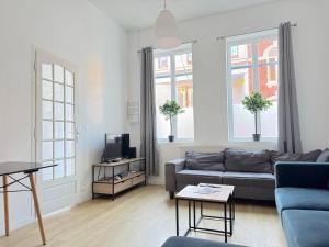 Les arts chambres 4 SDB privatif 1 er etage