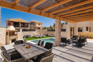 LUV Group of 4 Villas in Kathiana