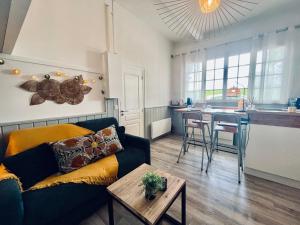 Charmant appartement lumineux avec mezzanine proche gare et centre