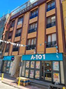 Modern flat with balcony near to Galataport