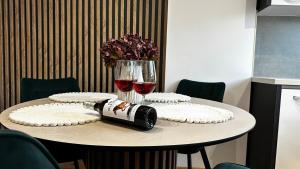 Velvet-Nest near Iulius Mall