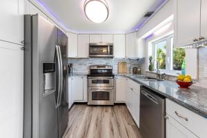 Tybee Dunes Oceanfront by Tybee Cottages