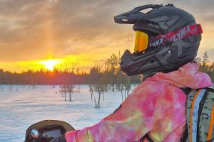 Hotel Ukkis & Safaris