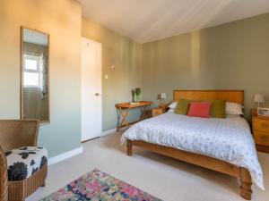 2 Bed in Dedham 42650