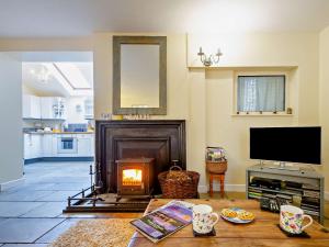 2 Bed in Aberdovey 53792