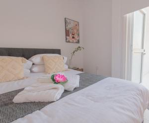 TelMar Sunset View 3 bed Apt - Duplex