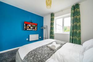 F1TR Luxurious & Comfy Stay