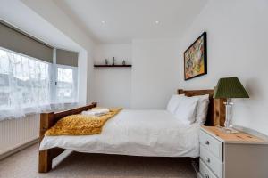 Peaceful Family Home W Patio & Yard