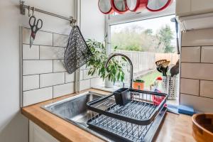 Peaceful Family Home W Patio & Yard