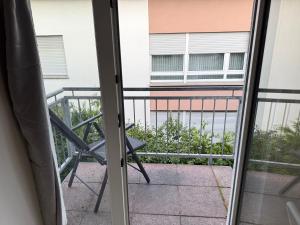 Gemütliche Monteurwohnung in Offenbach mit Küche und Balkon