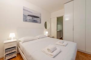 Medici 8 - City Center Suite - B-Home