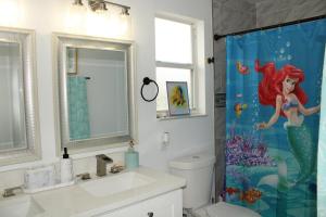 Cozy family house near Disney,epic and universal