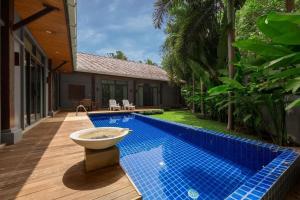 VILLA FLORES 3BR Private Pool 10 min to Nai Harn