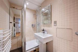 Charming Portobello Apartment