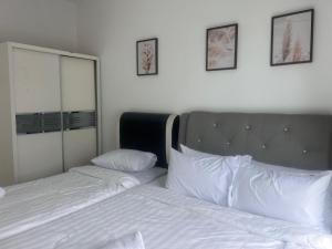 Georgetown 2R1B Gleneagle Gurney City Sea view