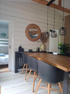 Duynhof nabij Strand, duinen, bos en stad - 5 personen