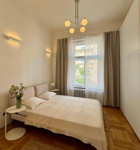 Old Soul,New Style,Best location