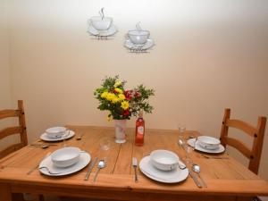 2 Bed in Caerwys 41656