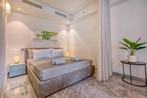 Official Mercury Suites - With Rooftop Pool Access