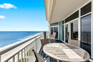 Ocean Blue PH2 | Luxe Oceanfront Escape