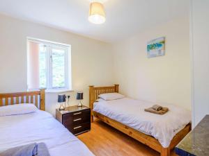 2 bed property in Bala 86963