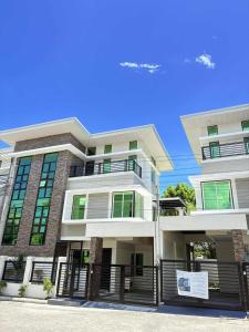 Lanang Malibu Amaryllis near SM Lanang and Airport