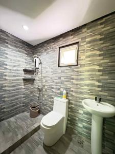 Malibu Lanang SMX convention nearby Full house