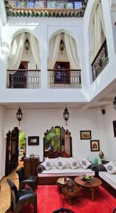 Riad Rose Jade avec Jardin & Piscine - Centre de la Kasbah