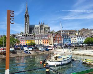 Unit 1 Island View Apartments - Town Centre Walk To Everything