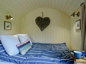 1 Bed in Hoarwithy 93440