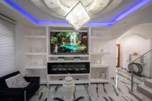 Island Dreams Villa