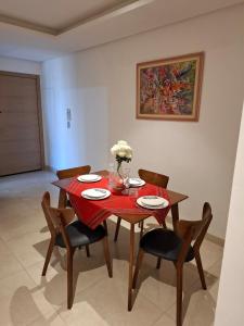 Stunning Beach View Apt With Infinity Pool Paradise